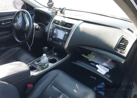 2015 Nissan Altima 2.5/2.5 S/2.5 Sl/2.5 Sv from USA, damaged, VIN 1N4AL3AP6FN368709